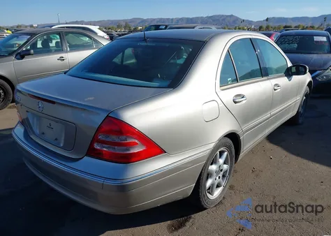 2003 Mercedes-Benz C 320 Sport from USA, damaged, VIN WDBRF64J23F305396